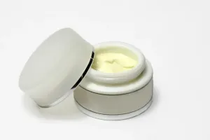 Serum czy krem